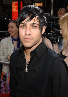 Pete Wentz at event of Gelezinis zmogus (2008)
