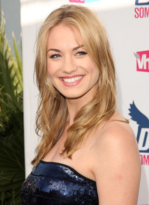 Yvonne Strahovski