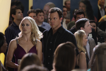 Still of Adam Baldwin and Yvonne Strahovski in Cakas (2007)