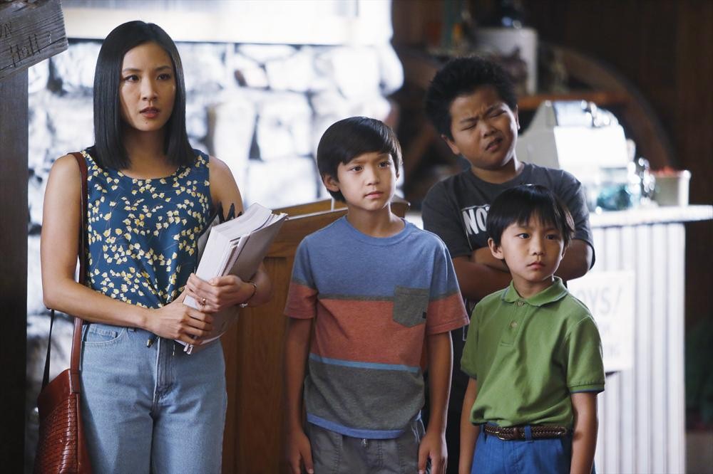 Still of Constance Wu, Forrest Wheeler, Ian Chen and Hudson Yang in Fresh Off the Boat (2015)