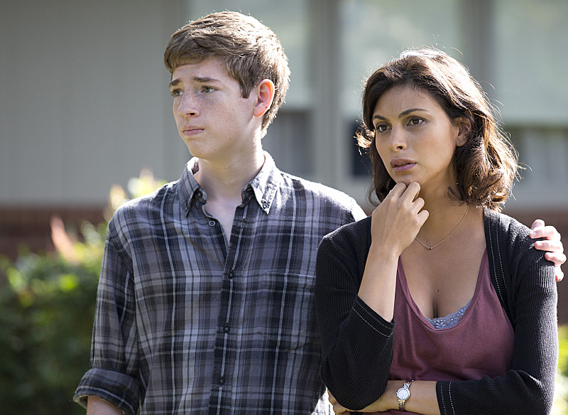 Still of Morena Baccarin, Jackson Pace, Jessica Brody and Chris Brody in Tevyne: Still Positive (2013)