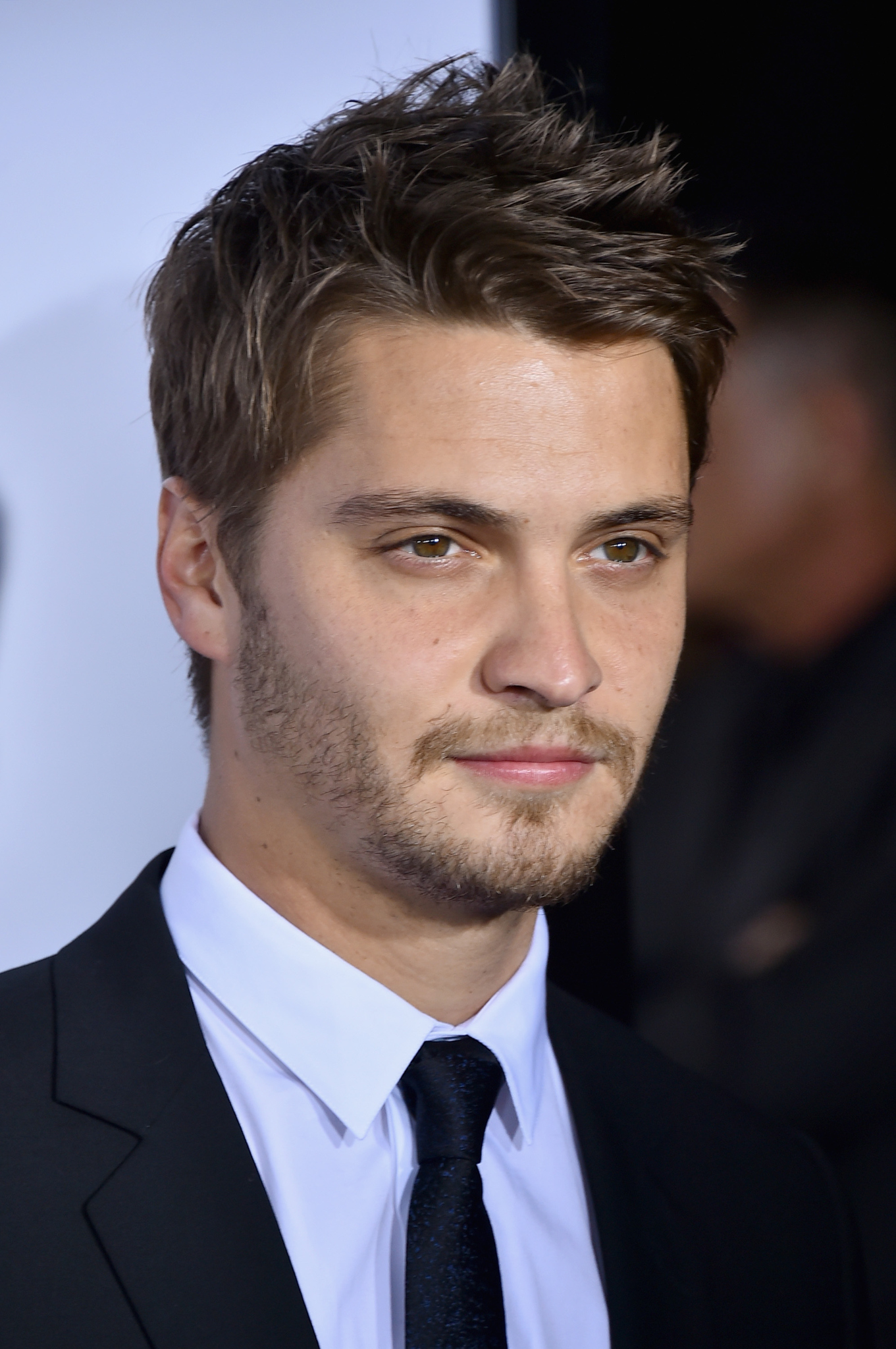 Luke Grimes at event of Amerikieciu snaiperis (2014)