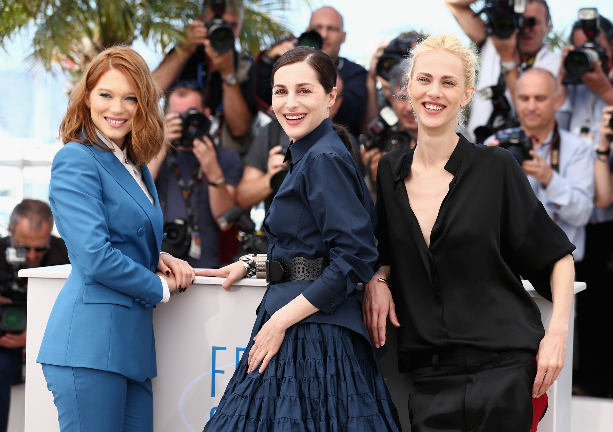 Amira Casar, Aymeline Valade and Léa Seydoux at event of Saint Laurent (2014)