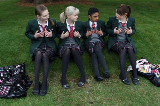 Still of Georgia Henshaw, Georgia Groome, Kimberley Nixon and Manjeeven Grewal in Angus, Thongs and Perfect Snogging (2008)