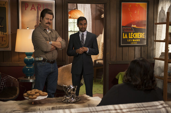 Still of Nick Offerman and Aziz Ansari in Parks and Recreation (2009)