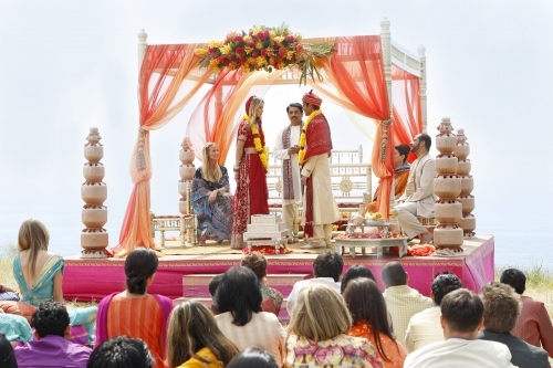 Still of Manish Dayal, Sunil Narkar and Gillian Zinser in 90210 (2008)