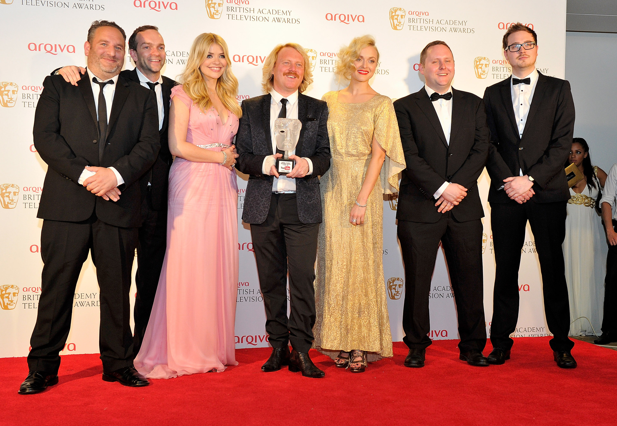 Toby Baker, Fearne Cotton, Leigh Francis, Daniel Baldwin, Holly Willoughby, Leon Wilson and Ed Sleeman at event of Celebrity Juice (2008)