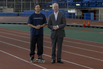 Still of Apolo Ohno and Tim Gunn in Project Runway (2004)