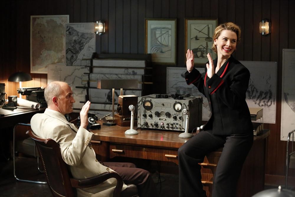 Still of Ralph Brown and Bridget Regan in Agent Carter (2015)