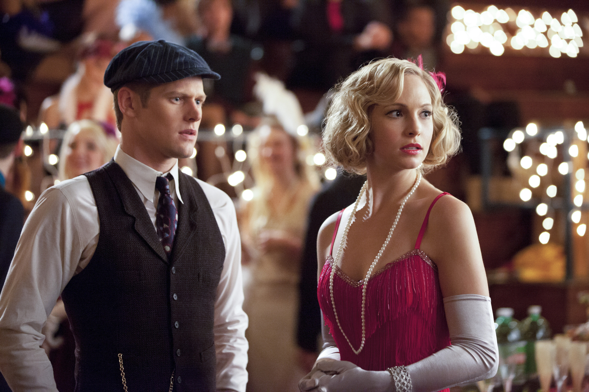 Still of Zach Roerig and Candice Accola in Vampyro dienorasciai (2009)