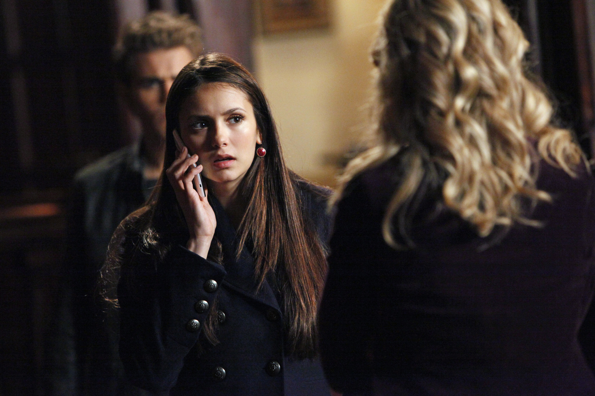 Still of Candice Accola and Nina Dobrev in Vampyro dienorasciai (2009)