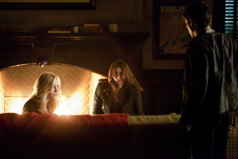 Still of Ian Somerhalder, Candice Accola and Nina Dobrev in Vampyro dienorasciai (2009)