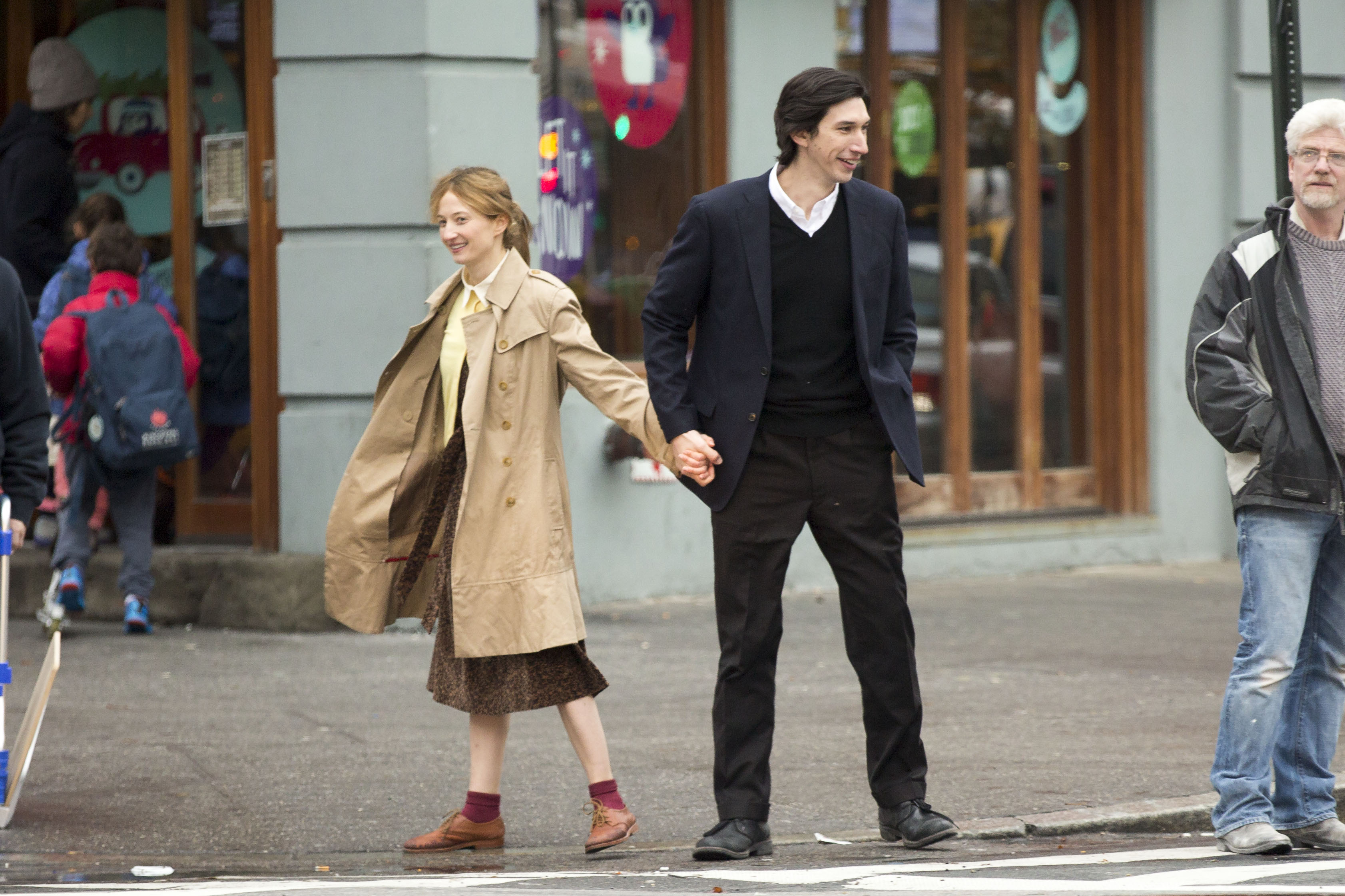 Still of Alba Rohrwacher and Adam Driver in Hungry Hearts (2014)