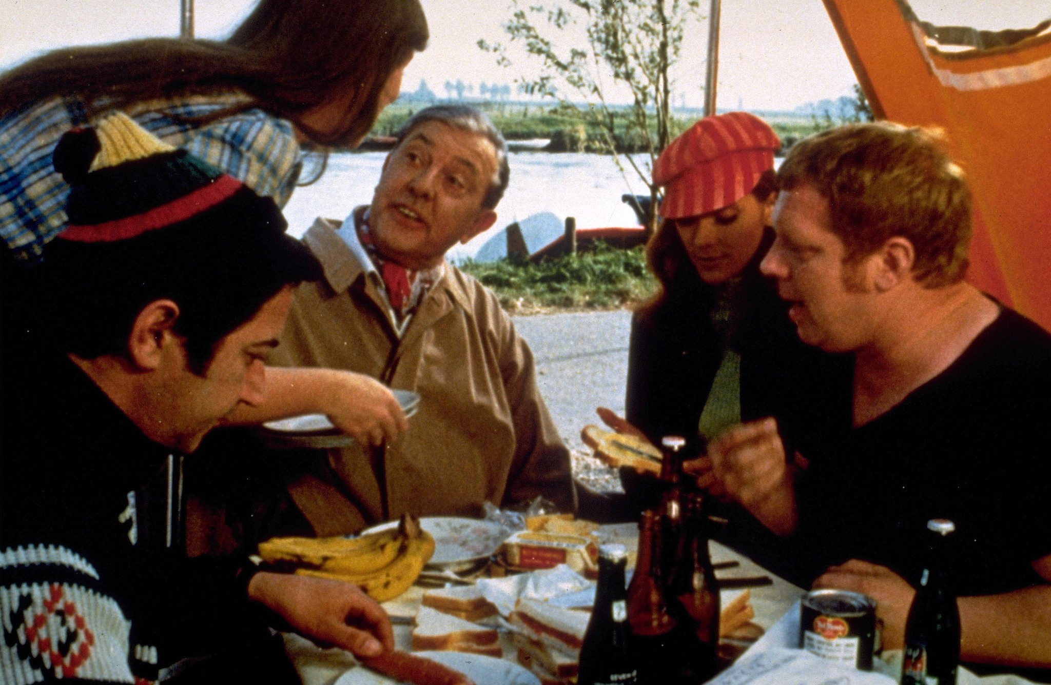 Still of Jacques Tati, Maria Kimberly, Tony Knepper and Marcel Fraval in Trafic (1971)