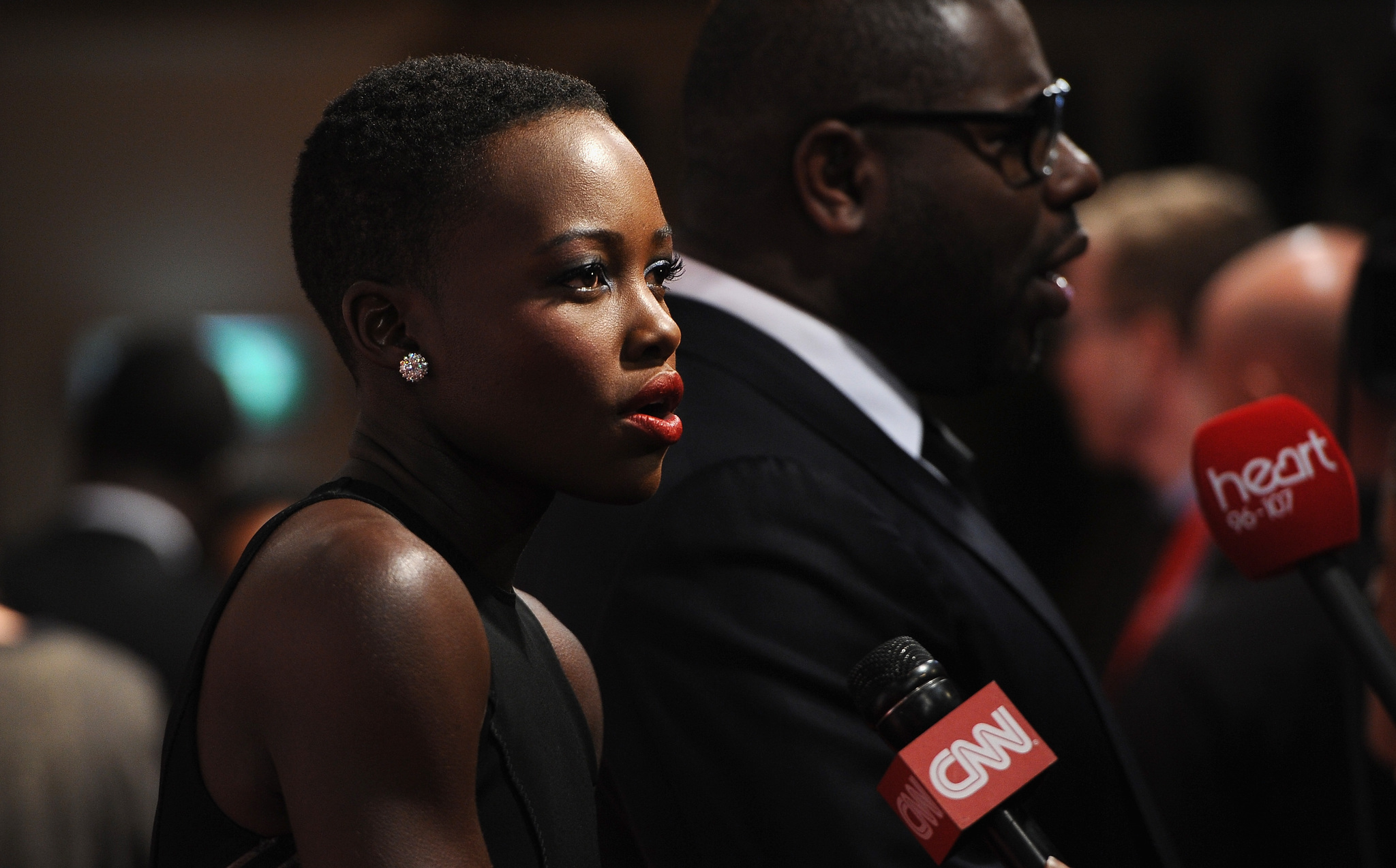 Lupita Nyong'o and Steve McQueen at event of 12 vergoves metu (2013)