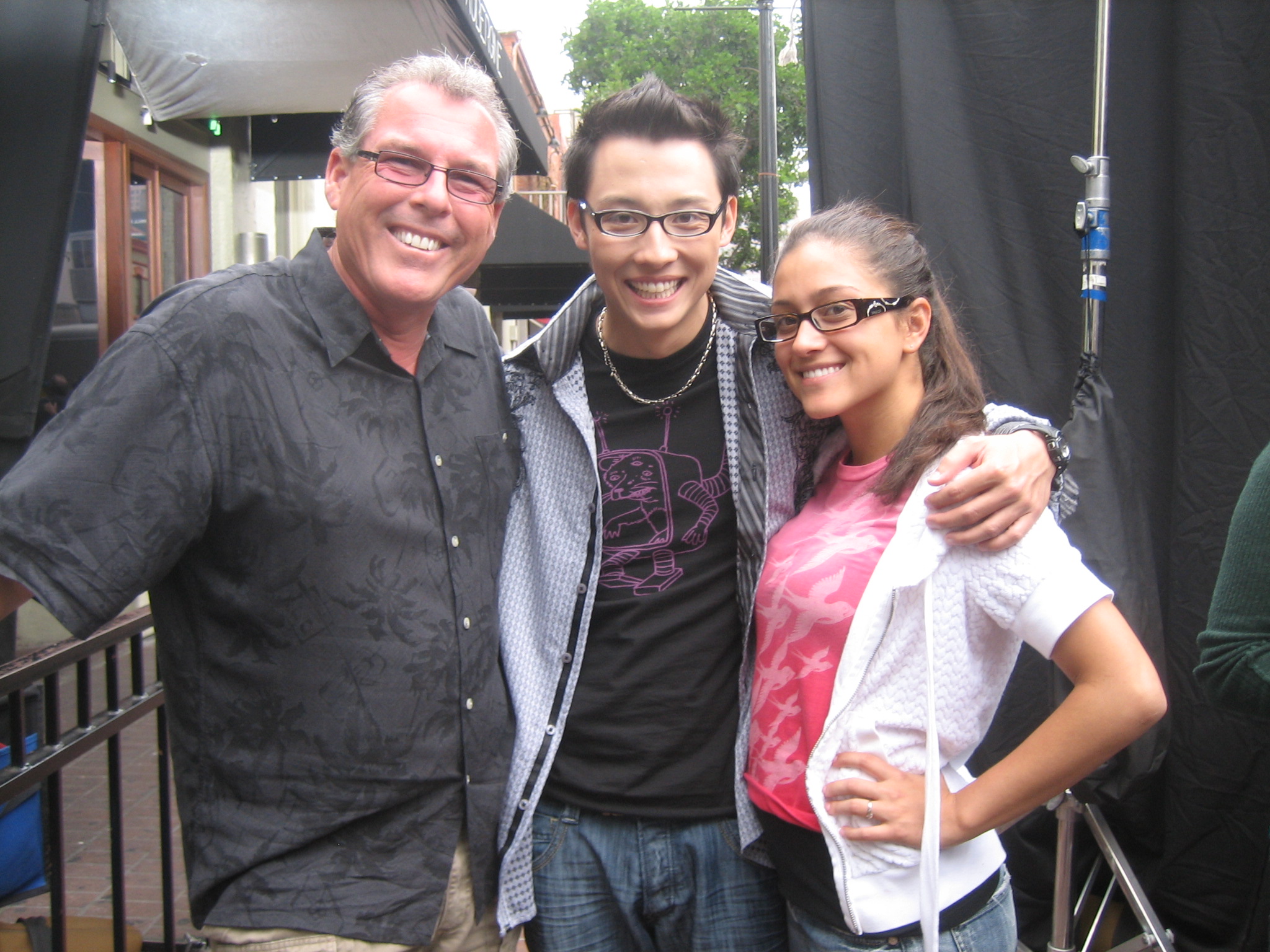 Mark Maine, K.T. Tatara and Brise Maine on the set of Hole in One.