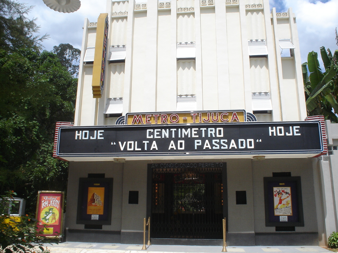 Small Theatre rebuild as the original one Metro Tijuca RJ