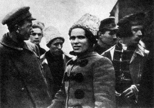 Anarchist Russian Black Army, with Ukranian leader Makhno.Far more radical than the Left& other emancipation groups (armourae)