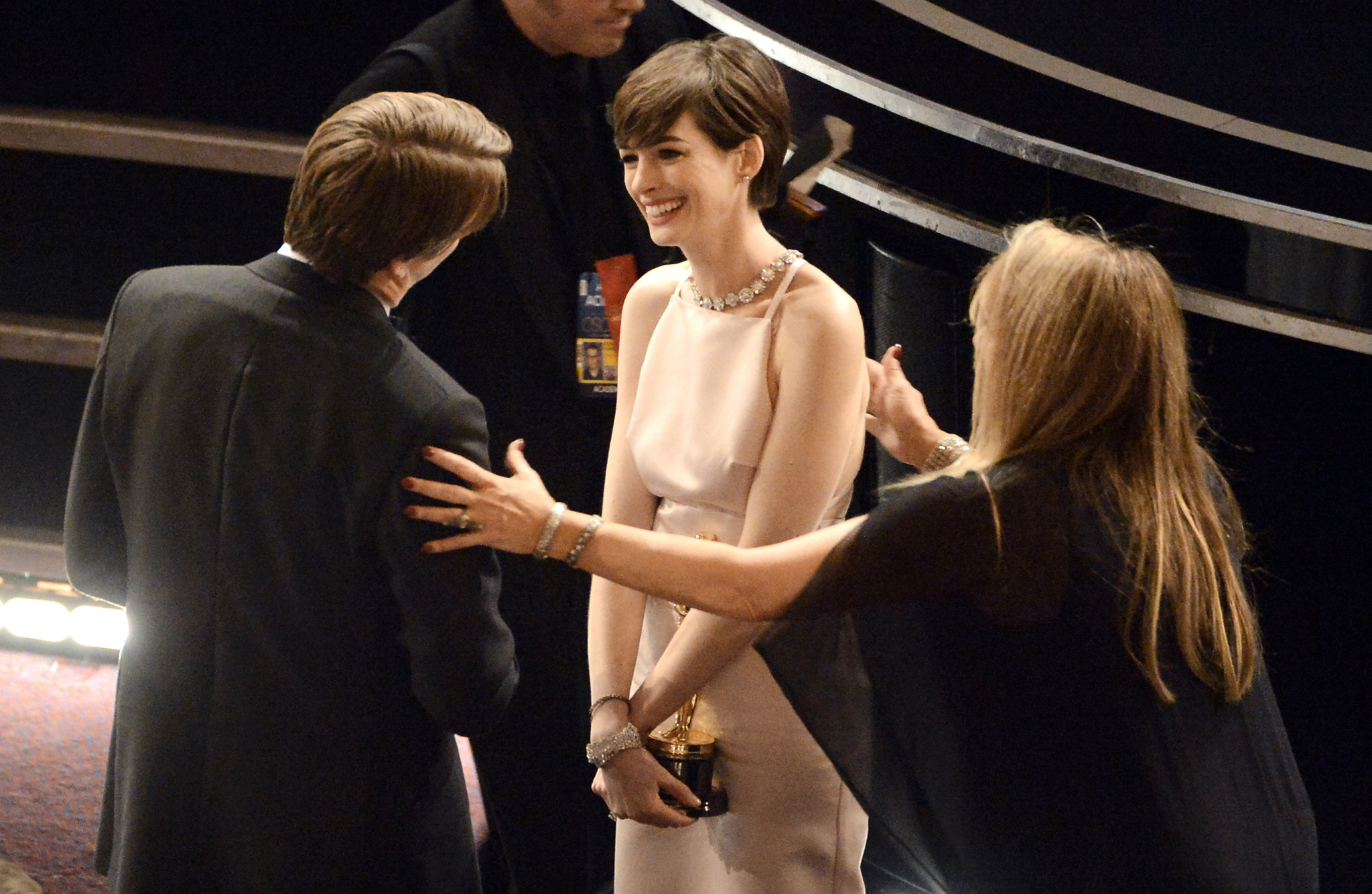 Anne Hathaway at event of The Oscars (2013)