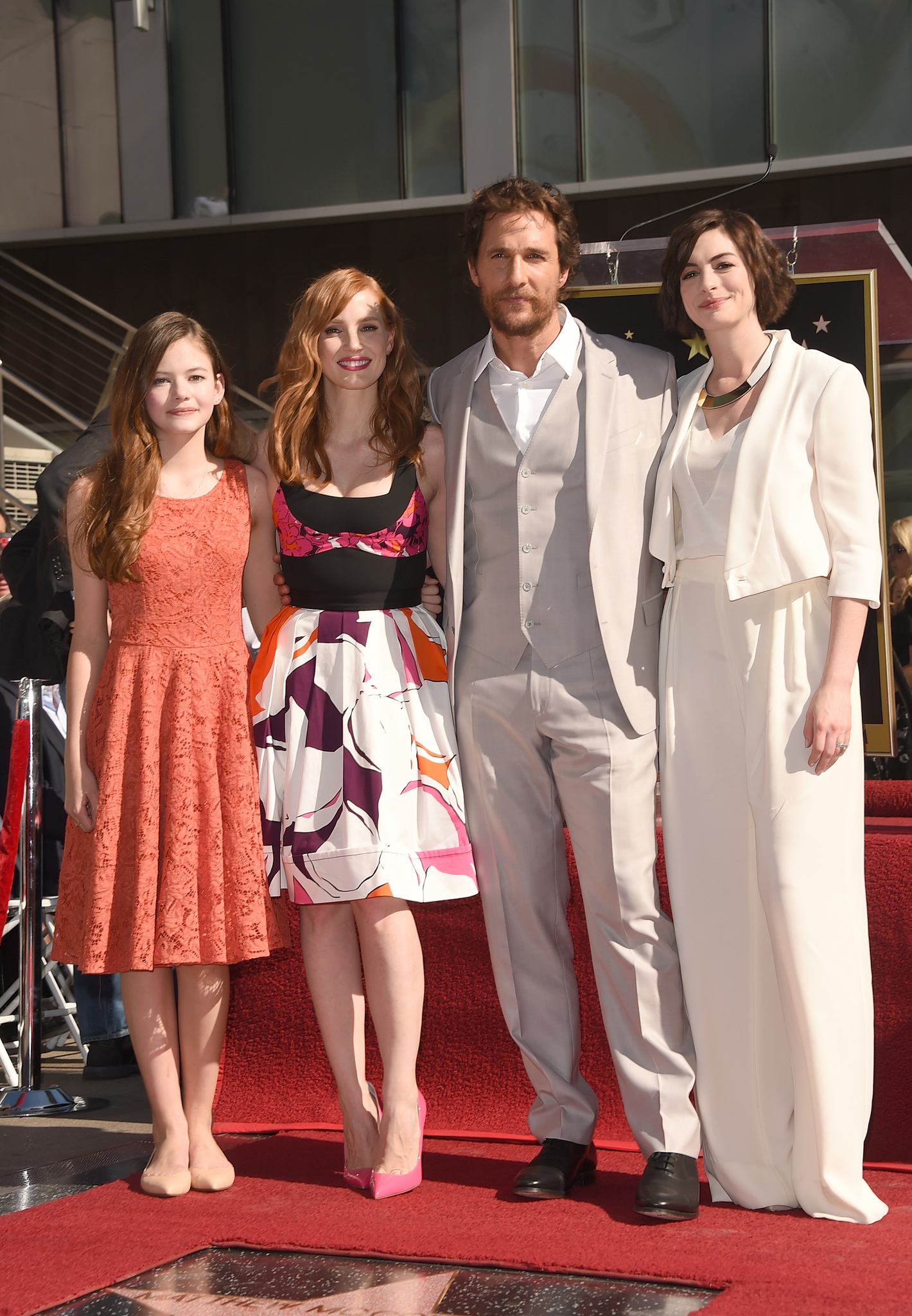 Matthew McConaughey, Anne Hathaway, Jessica Chastain and Mackenzie Foy
