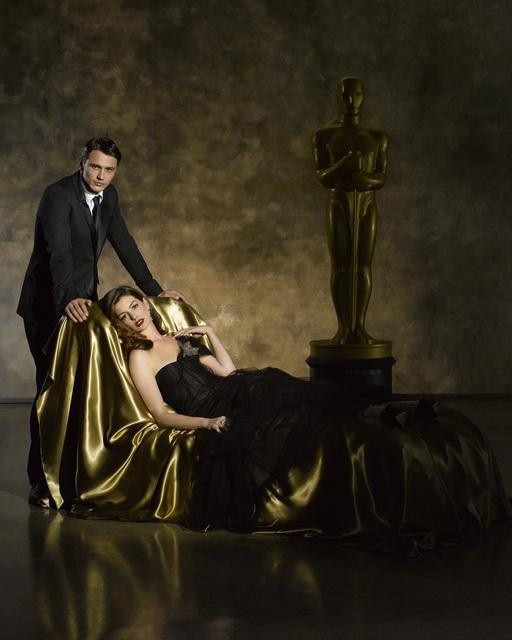 Still of Anne Hathaway and James Franco in The 83rd Annual Academy Awards (2011)