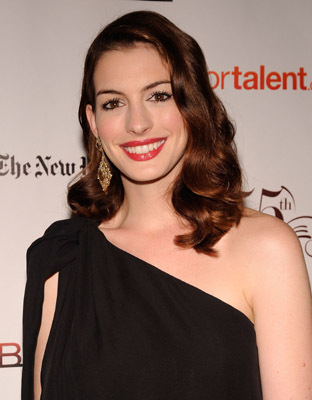 Anne Hathaway