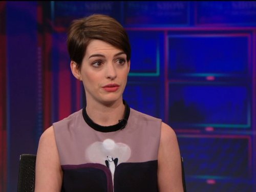Still of Anne Hathaway in The Daily Show (1996)
