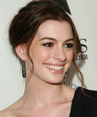 Anne Hathaway