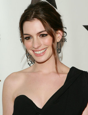 Anne Hathaway