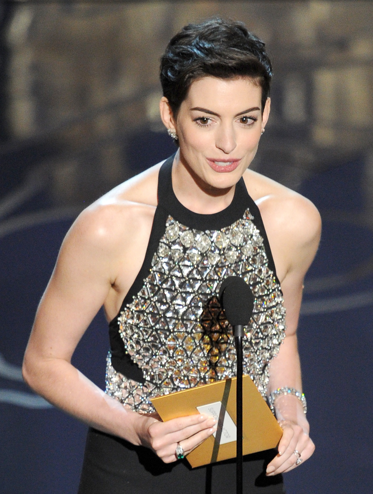 Anne Hathaway at event of The Oscars (2014)