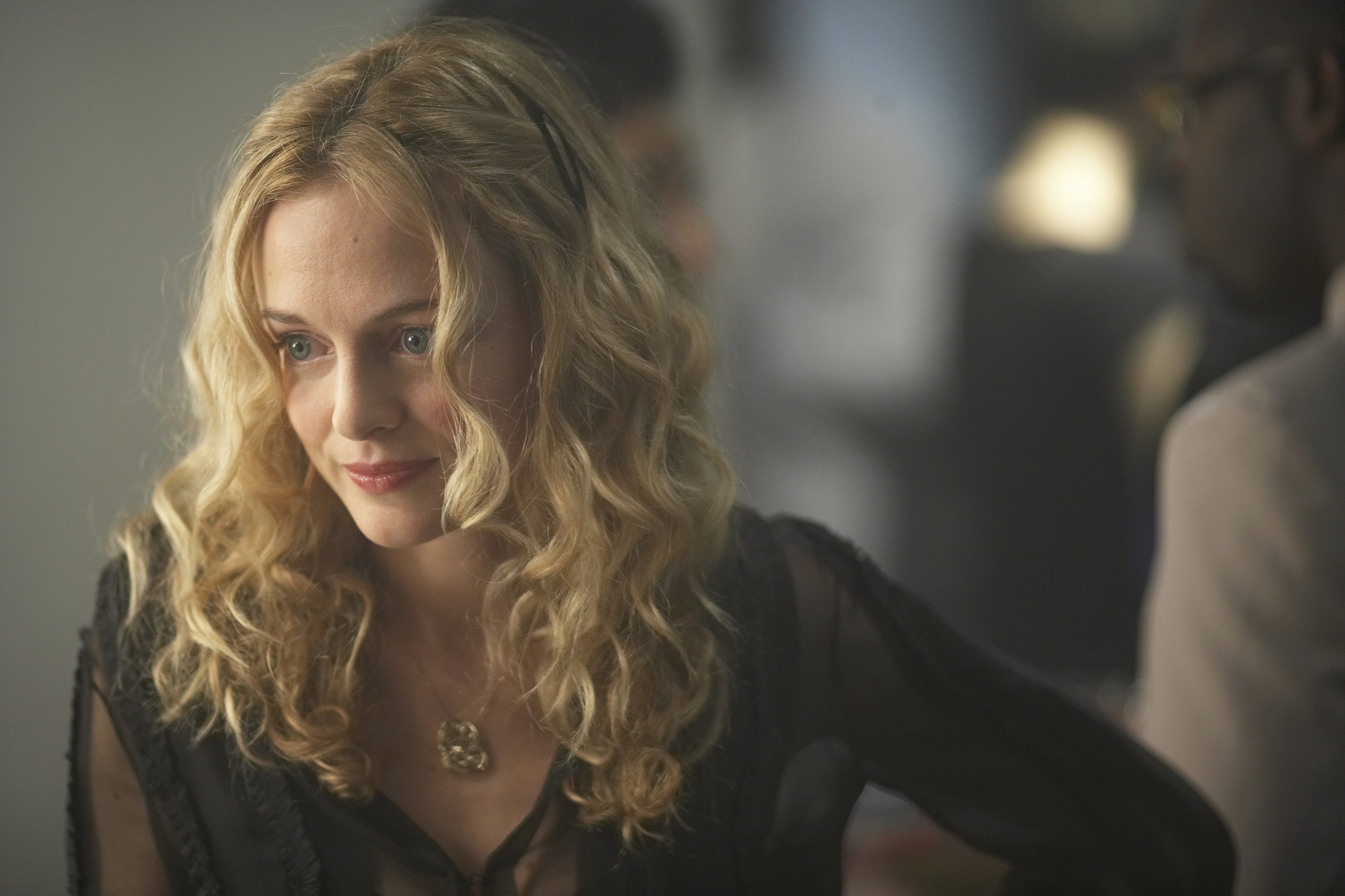 Still of Heather Graham in Boogie Woogie (2009)