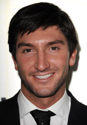 Evan Lysacek at event of Dancing with the Stars (2005)