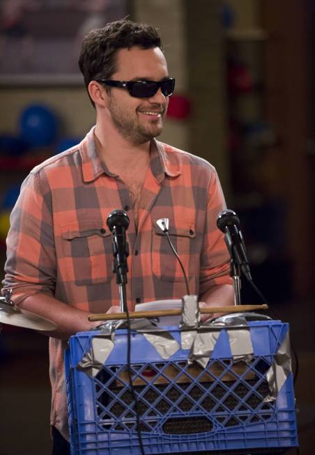 Still of Jake Johnson in New Girl (2011)