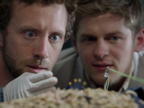 Still of T.J. Thyne and Michael Grant Terry in Kaulai (2005)