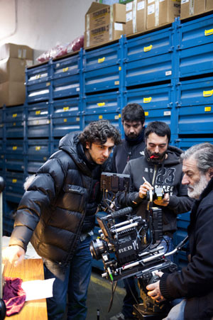 Daniel Benmayor, Paco Femenia filming the magic box