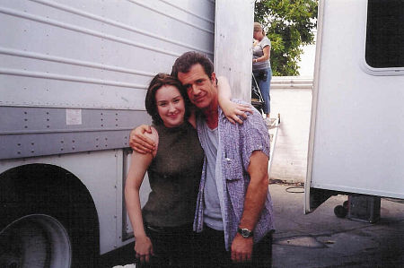 Ashley Johnson with Mel Gibson on the set of What Women Want