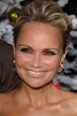 Kristin Chenoweth at event of Four Christmases (2008)