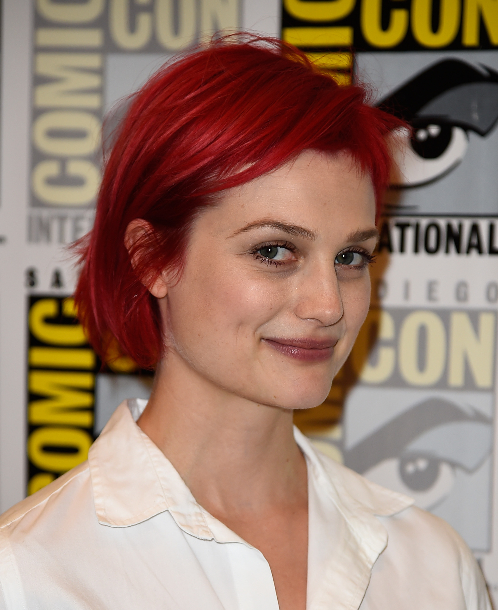 Alison Sudol at event of Dig (2015)