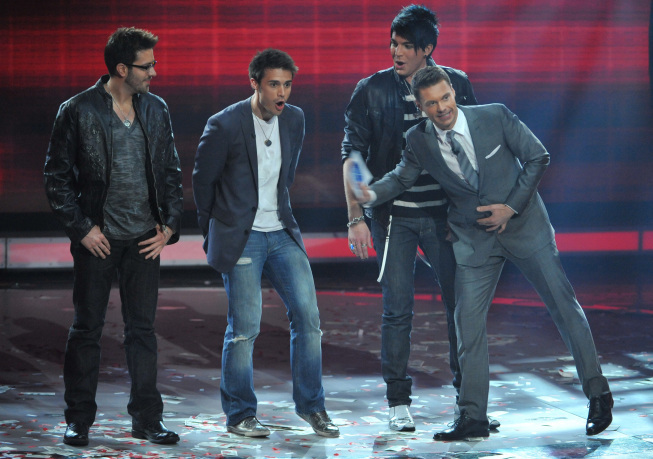 Still of Ryan Seacrest, Adam Lambert, Kris Allen and Danny Gokey in American Idol: The Search for a Superstar (2002)