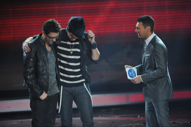 Still of Ryan Seacrest, Adam Lambert and Danny Gokey in American Idol: The Search for a Superstar (2002)