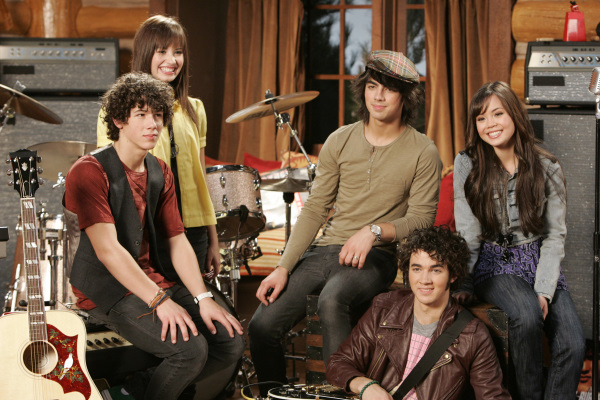 Still of Demi Lovato, Anna Maria Perez de Tagle, Kevin Jonas, Joe Jonas and Nick Jonas in Camp Rock (2008)