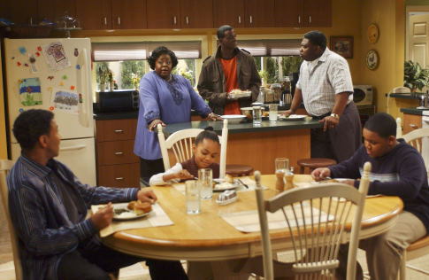 Still of Cassi Davis, LaVan Davis and Lance Gross in House of Payne (2006)