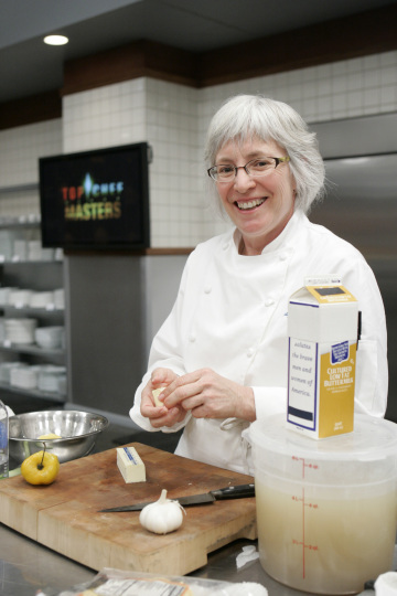 Still of Cindy Pawlcyn in Top Chef Masters (2009)