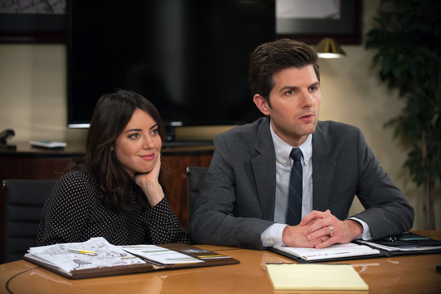 Still of Adam Scott and Aubrey Plaza in Parks and Recreation (2009)