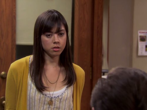 Still of Aubrey Plaza in Parks and Recreation (2009)