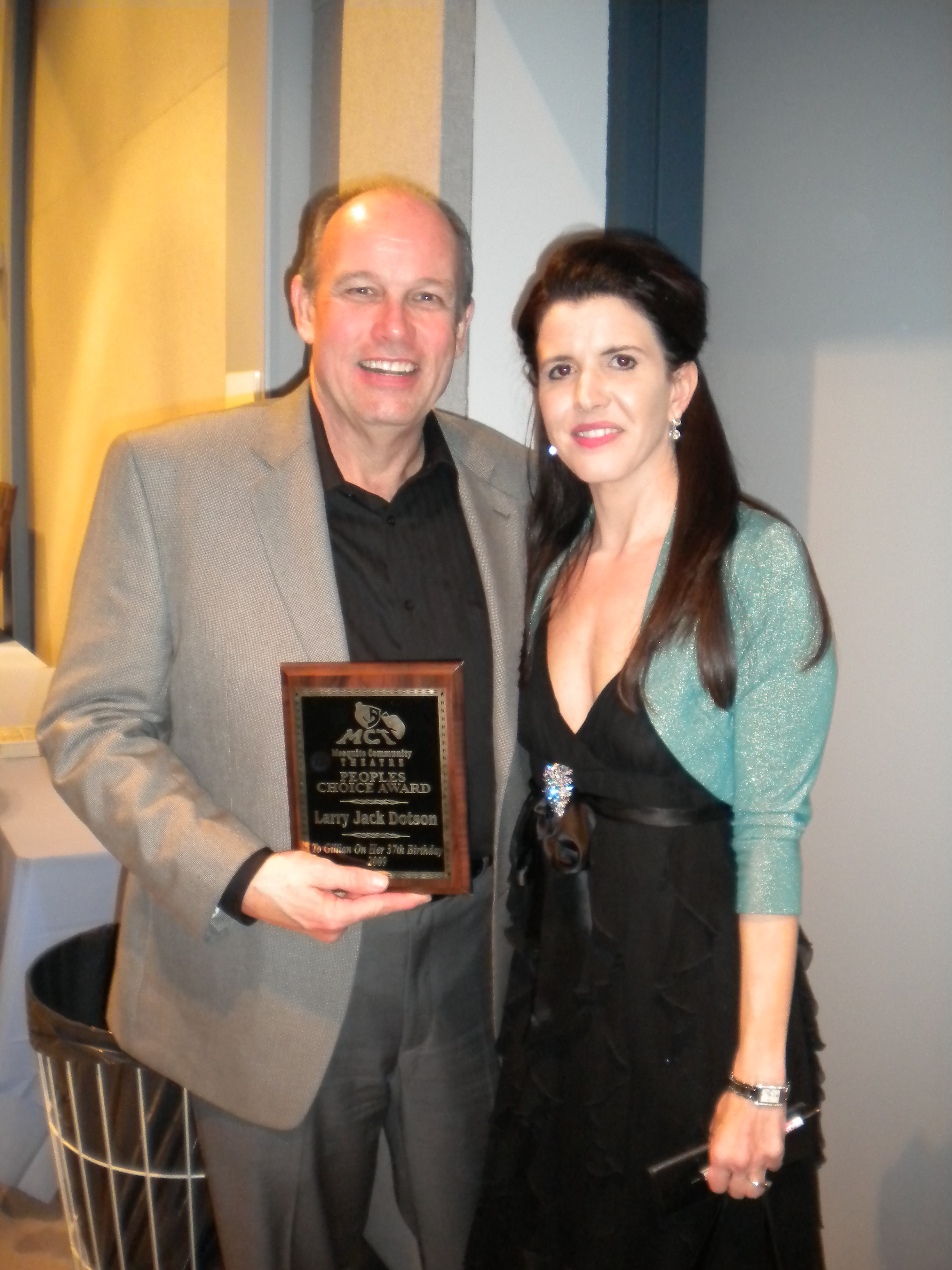 Larry Jack Dotson with wife, Tracy receiving the Peoples Choice Award for best actor in To Gillian On Her 37th Birthday