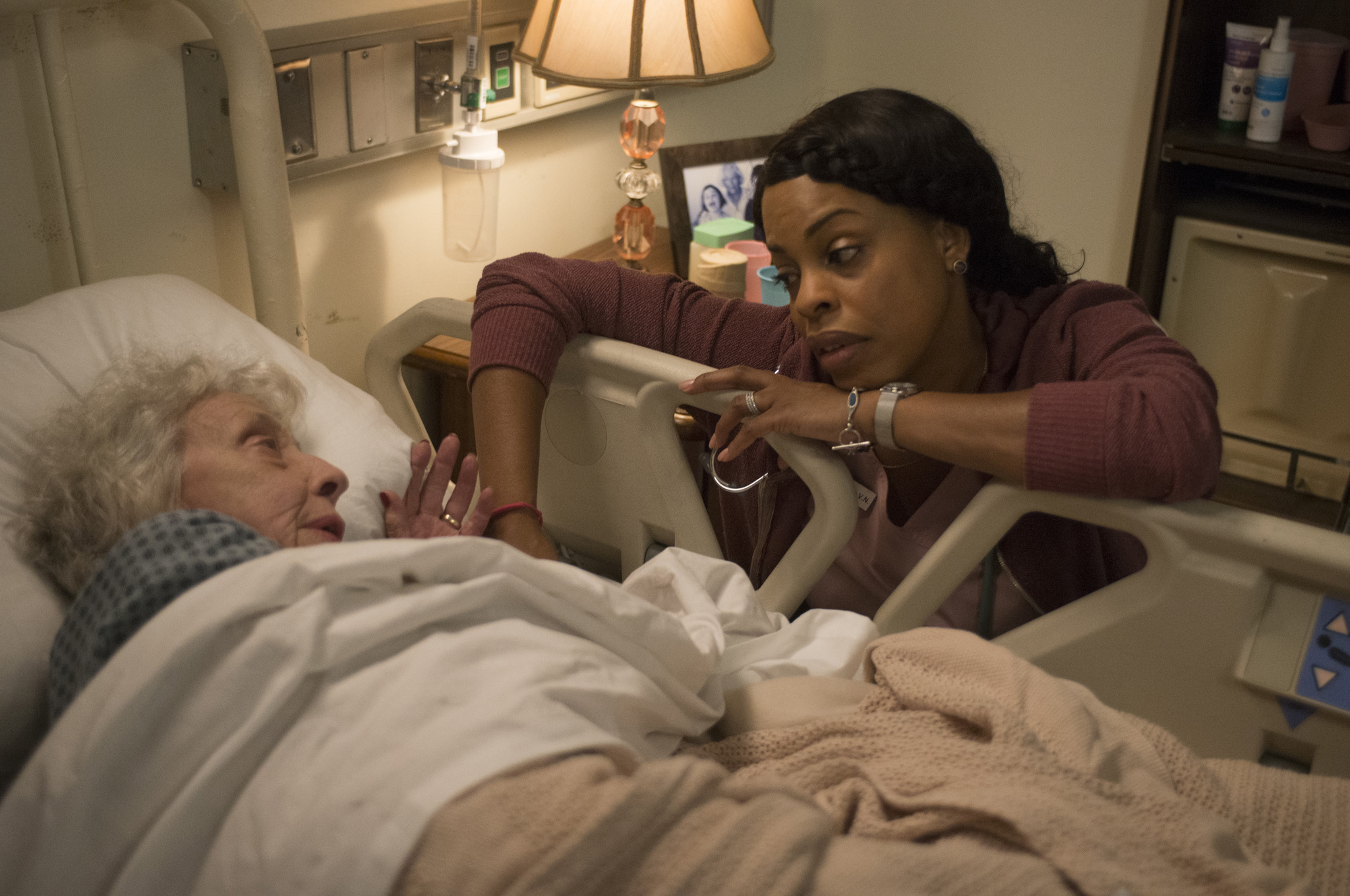 Still of Niecy Nash in Getting On (2013)