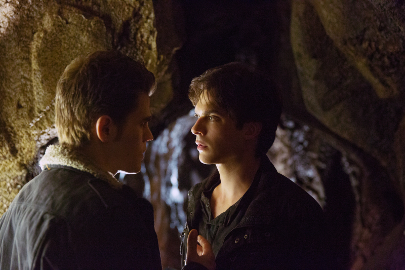 Still of Ian Somerhalder and Paul Wesley in Vampyro dienorasciai (2009)