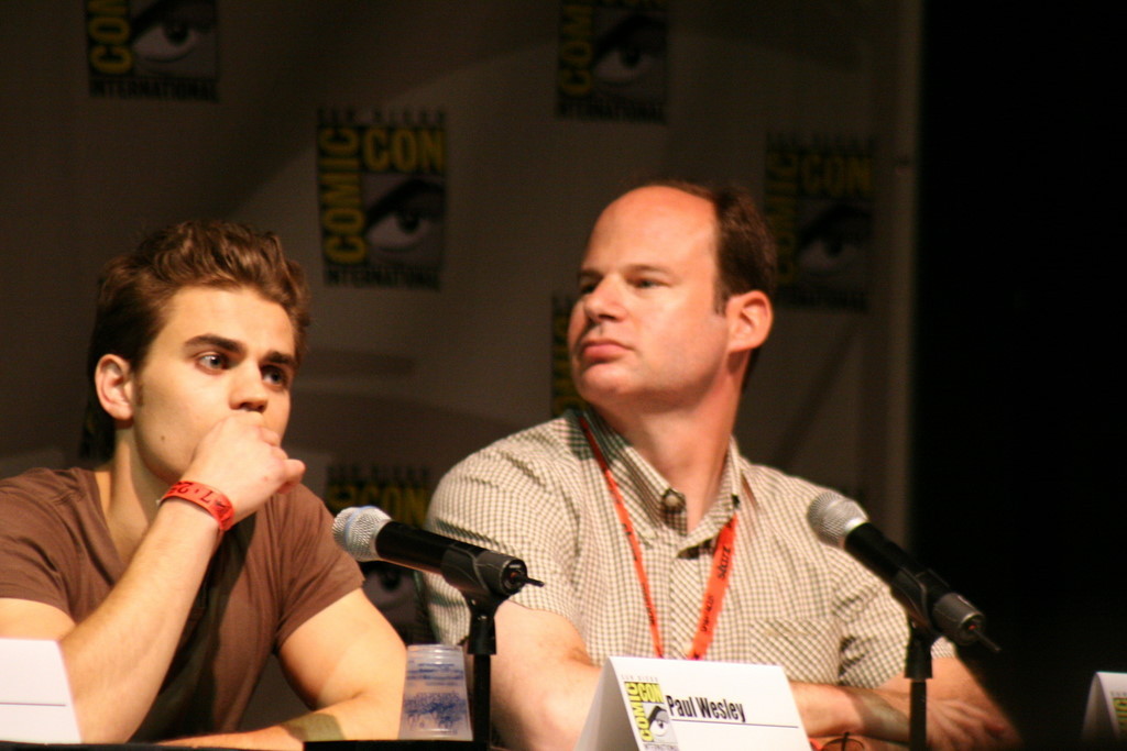 Paul Wesley and Bob Levy at event of Vampyro dienorasciai (2009)