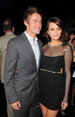 Robert Buckley and Shantel VanSanten at event of Galutinis tikslas 4 (2009)